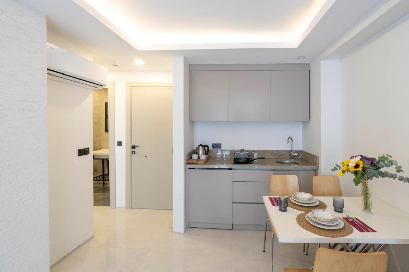Arach Hotel Harbiye Istanbul Exterior photo