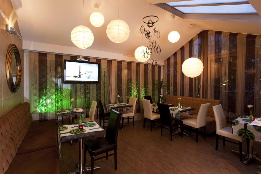 Arach Hotel Harbiye Istanbul Exterior photo
