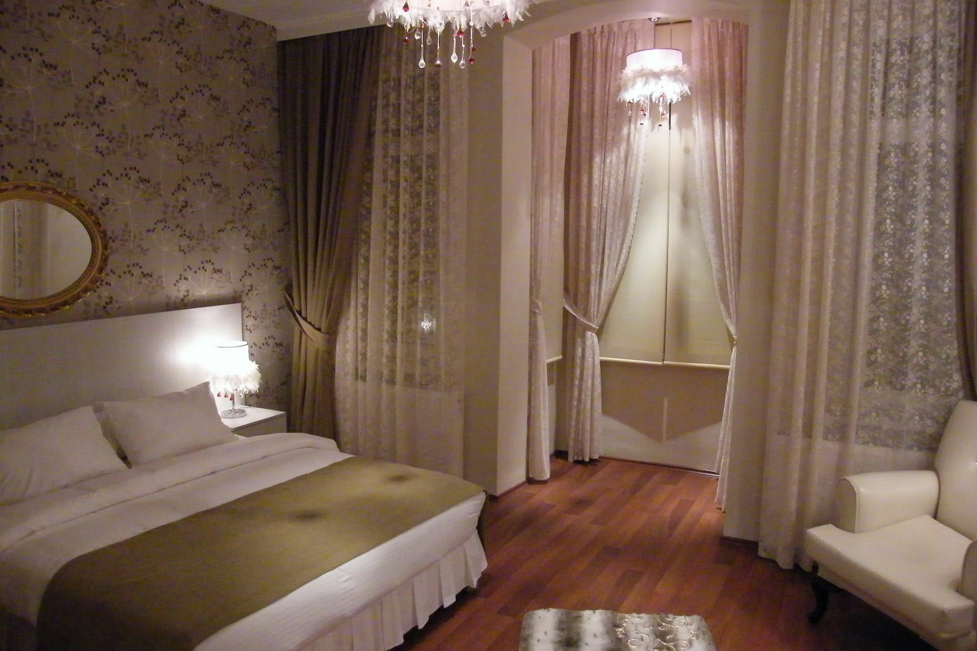 Arach Hotel Harbiye Istanbul Exterior photo